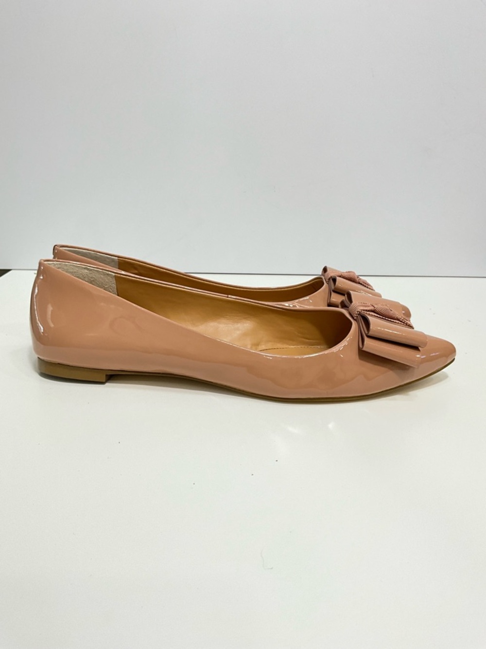 J.CREW Emery Patent Leather Flats Nude Pointed Toe Bow Detail Size 8.5 - Picture 5 of 10
